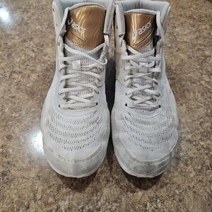 ASICS Men's White Wrestling Shoes